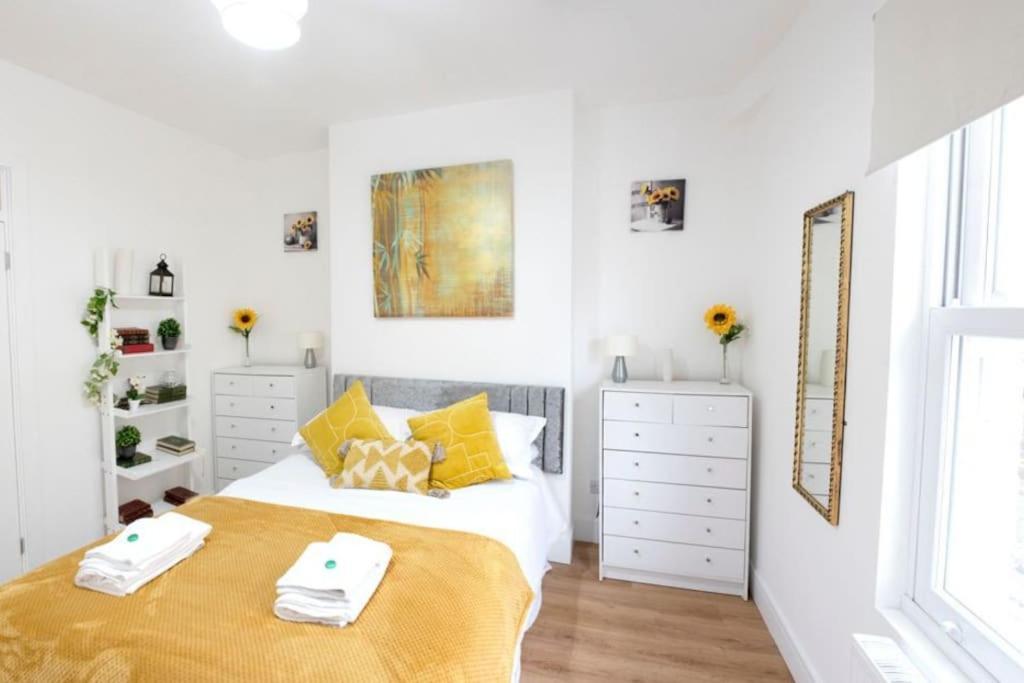 King'S Central Cambridge Apartment Экстерьер фото