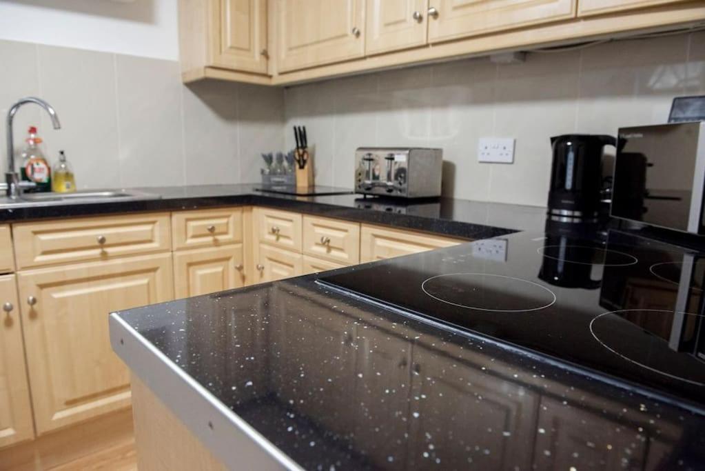 King'S Central Cambridge Apartment Экстерьер фото